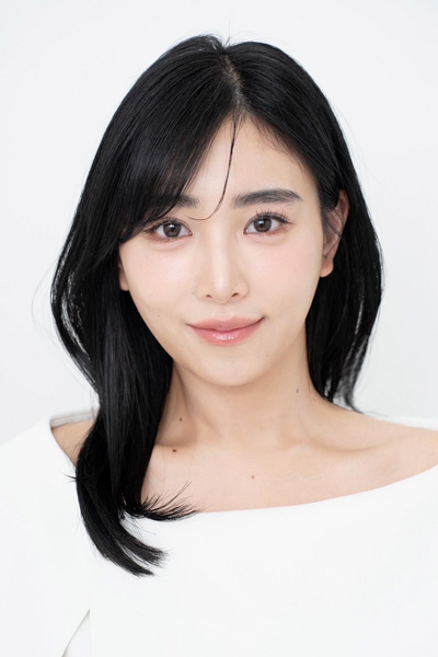 秋里 由佳